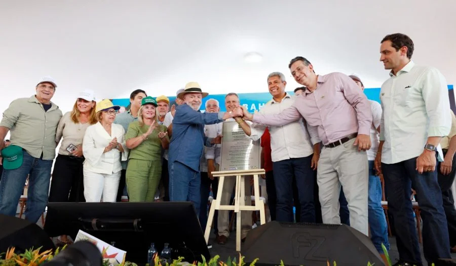 R$ 1,34 bilhão garantem mais acesso à água, saneamento e infraestrutura na Bahia.