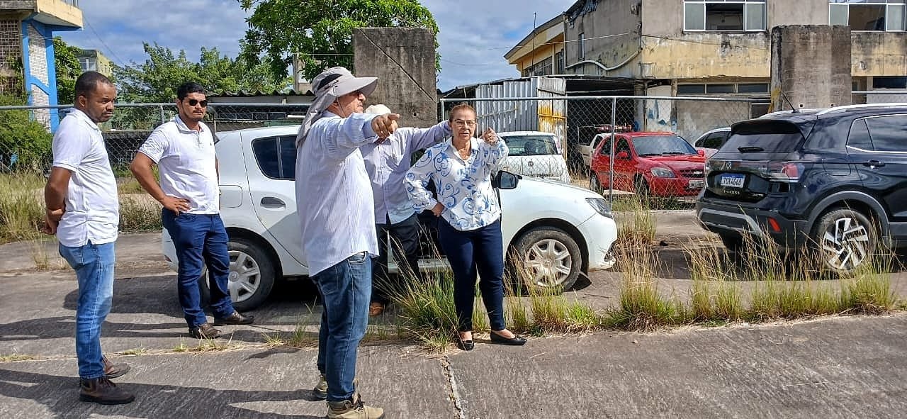 Prefeitura de Itabuna e Governo do Estado avaliam viabilidade da requalificação do aeroporto Tertuliano Guedes de Pinho.