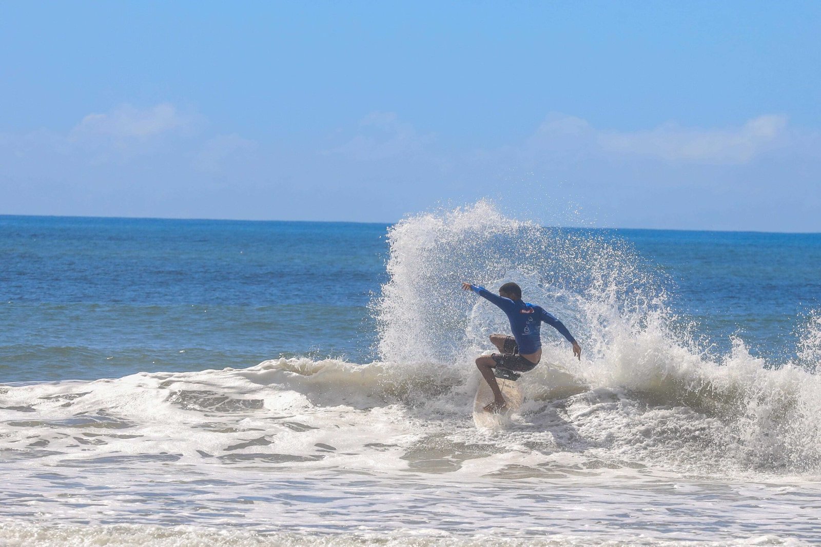 Circuito Sul Baiano de Surf 2025 agita a Praia do Norte em Ilhéus.