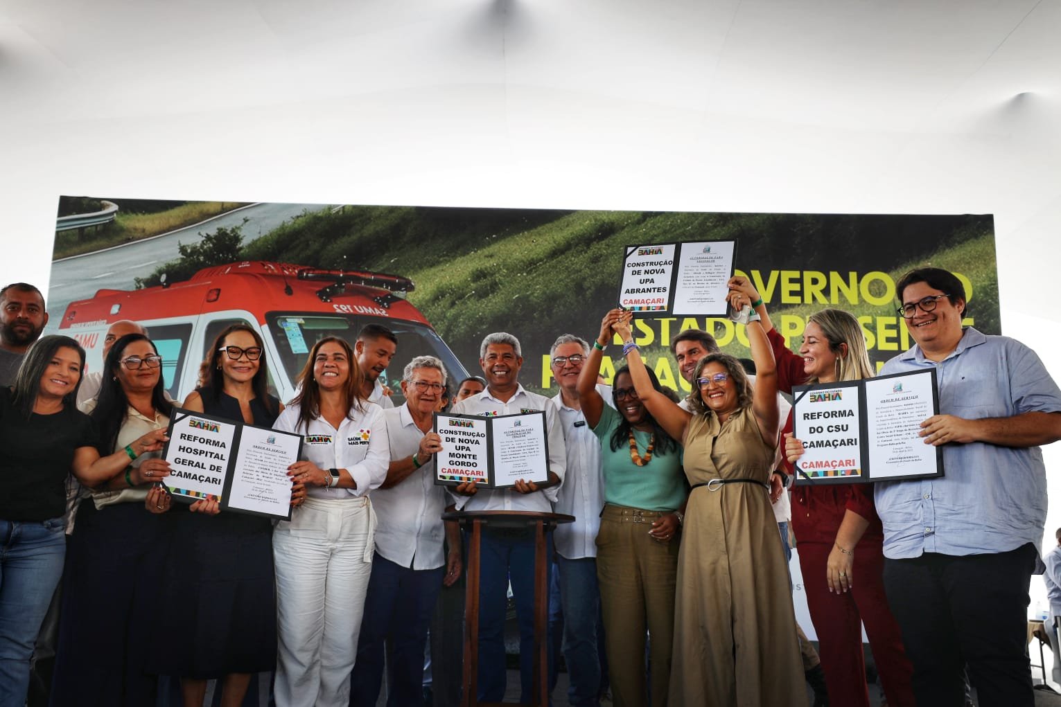 Governo do Estado anuncia R$ 245 milhões em investimentos na Bahiafarma e expansão da rede de saúde de Camaçari.