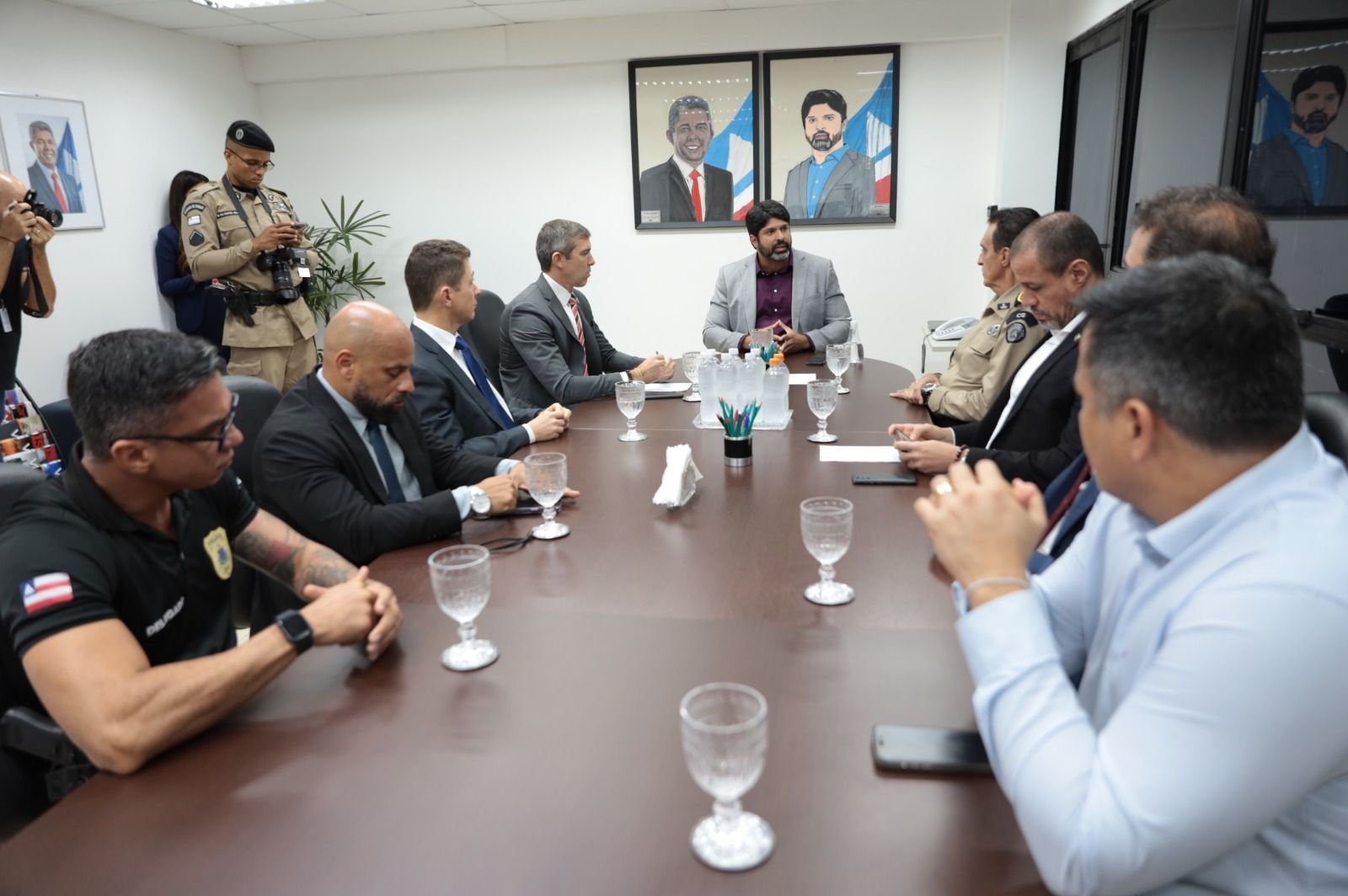 Forças de segurança do Estado articulam novas ações contra suspeitos de atentado em Eunápolis.
