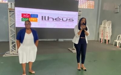Prefeitura de Ilhéus homenageia auxiliares e técnicos de enfermagem em evento especial no Clube Social.