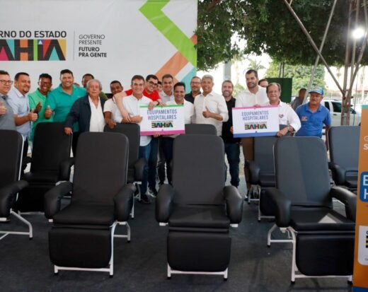 Governo do Estado reforça saúde de Bom Jesus da Lapa com entrega de equipamentos.