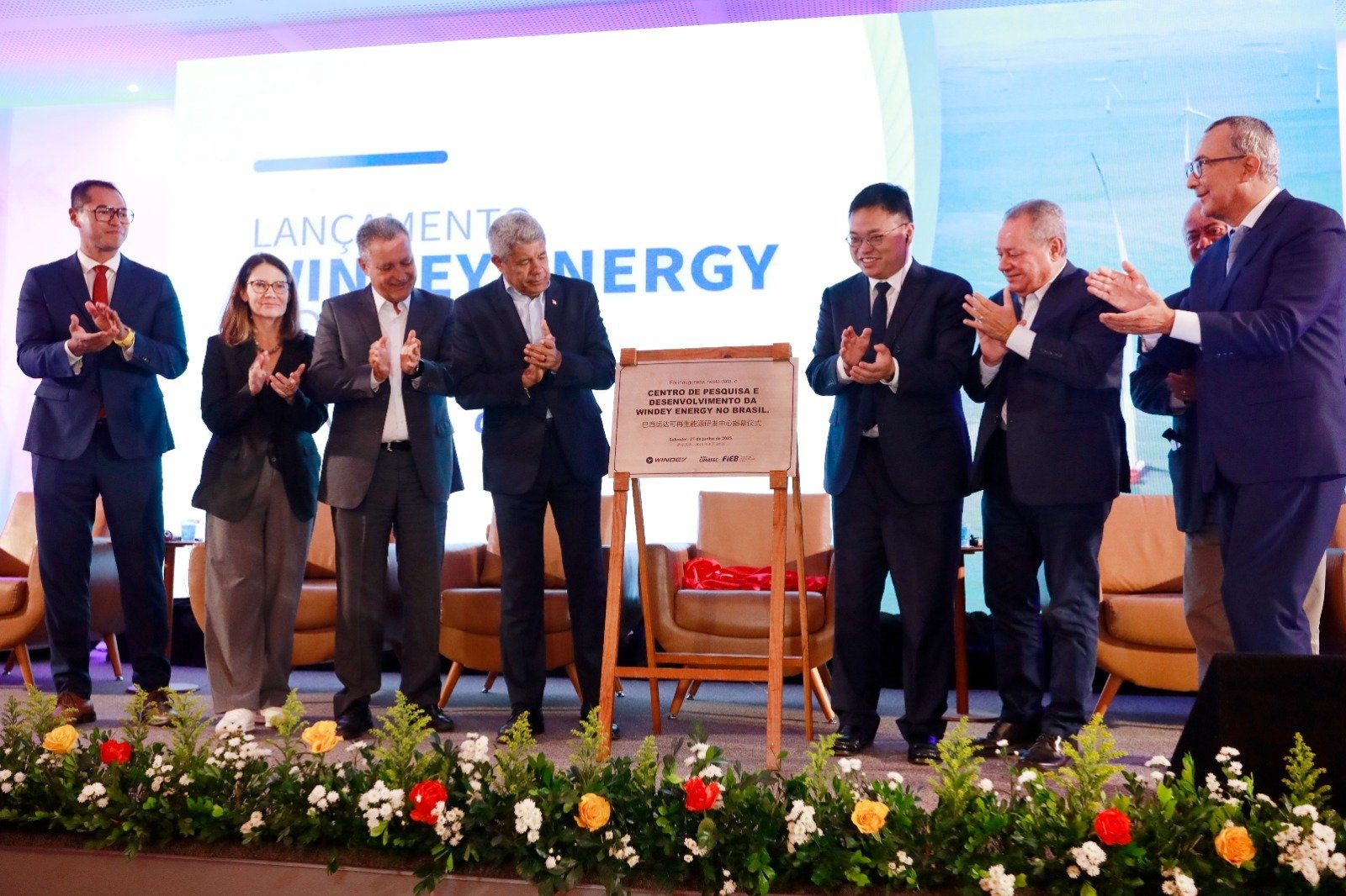 Bahia avança na produção de energias renováveis com a instalação do primeiro escritório da Windey Energy no Brasil.