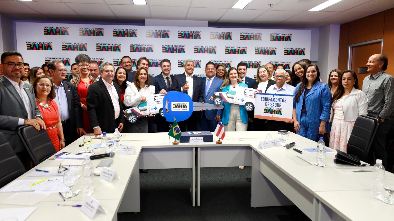 Governador Jerônimo reforça parcerias com a prefeitura de Senhor do Bonfim e anuncia novos investimentos estaduais.