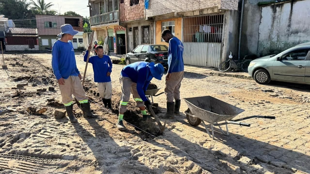 Prefeitura de Ilhéus inicia requalificação da Praça da Mangueira, no bairro Nelson Costa.