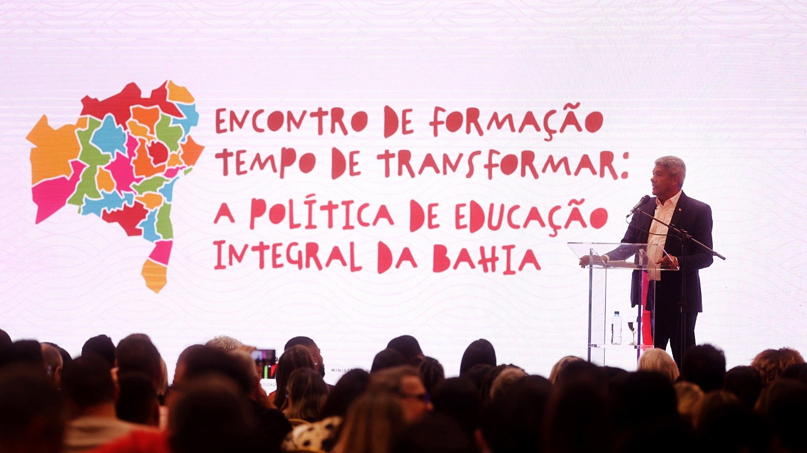 Encontro de Formação reúne mais de 700 educadores para fortalecer a educação integral na rede estadual.