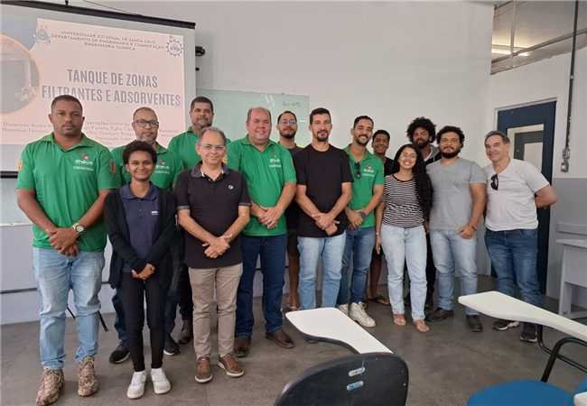Prefeitura de Ilhéus e UESC discutem projetos inovadores para limpeza urbana e educação ambienta.
