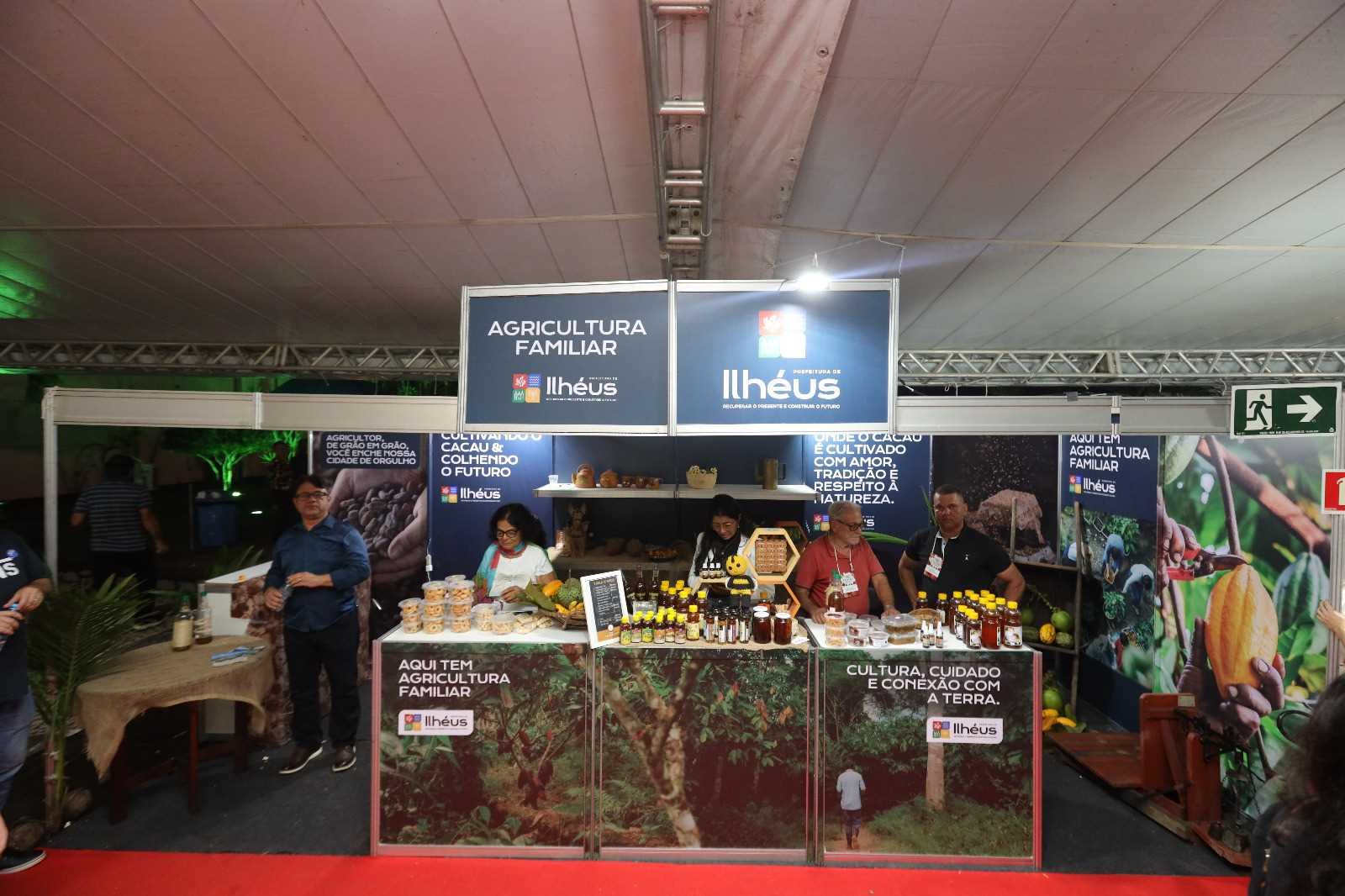 Prefeitura de Ilhéus fortalece agricultura familiar na ExpoCacau 2025.