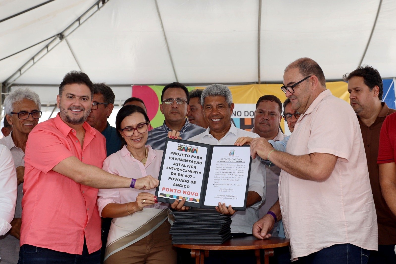 Desenvolvimento e inclusão marcam visita do governador Jerônimo ao município de Ponto Novo.