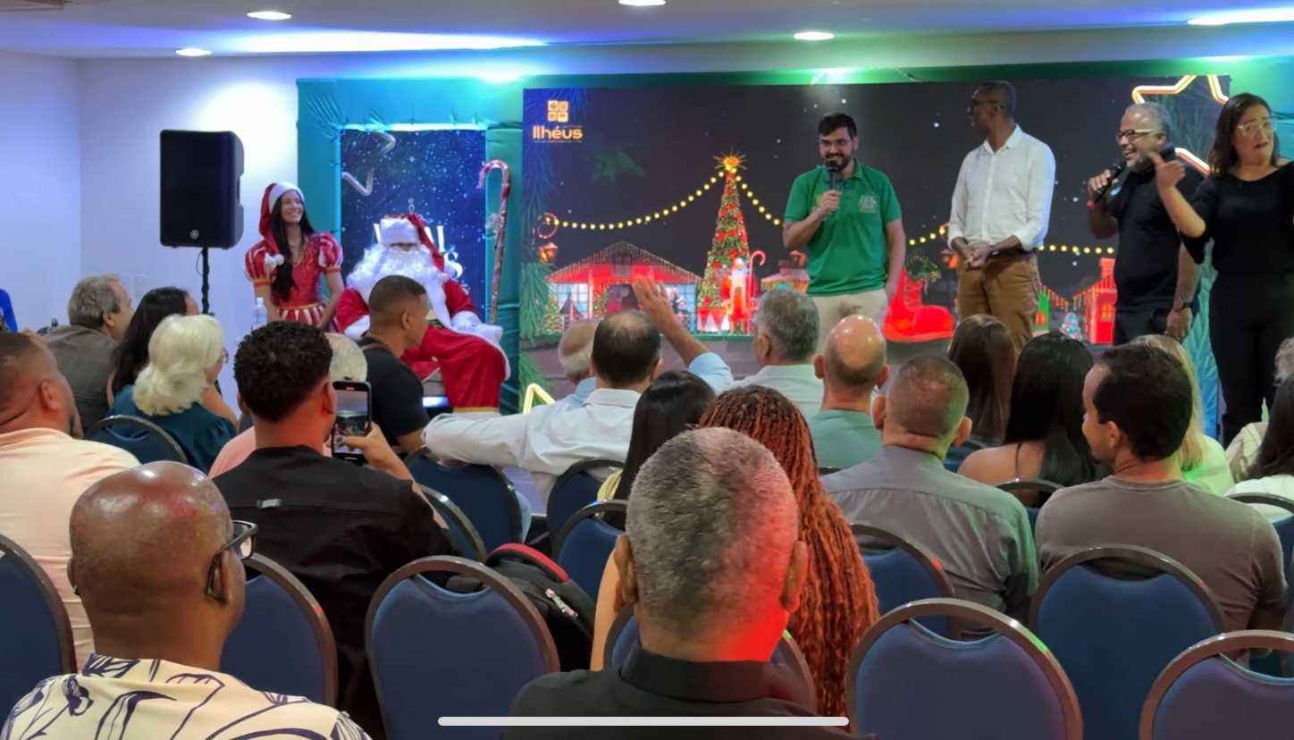 Prefeito Valderico Junior apresenta Natal Ilhéus 2025 com foco em união e fortalecimento do comércio.
