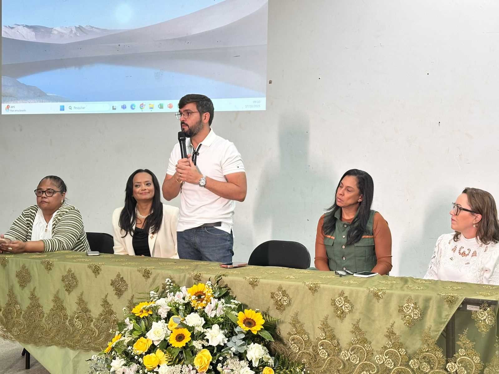 Prefeitura de Ilhéus promoveu 1º Seminário de Saúde do Trabalhador e Saúde Mental.