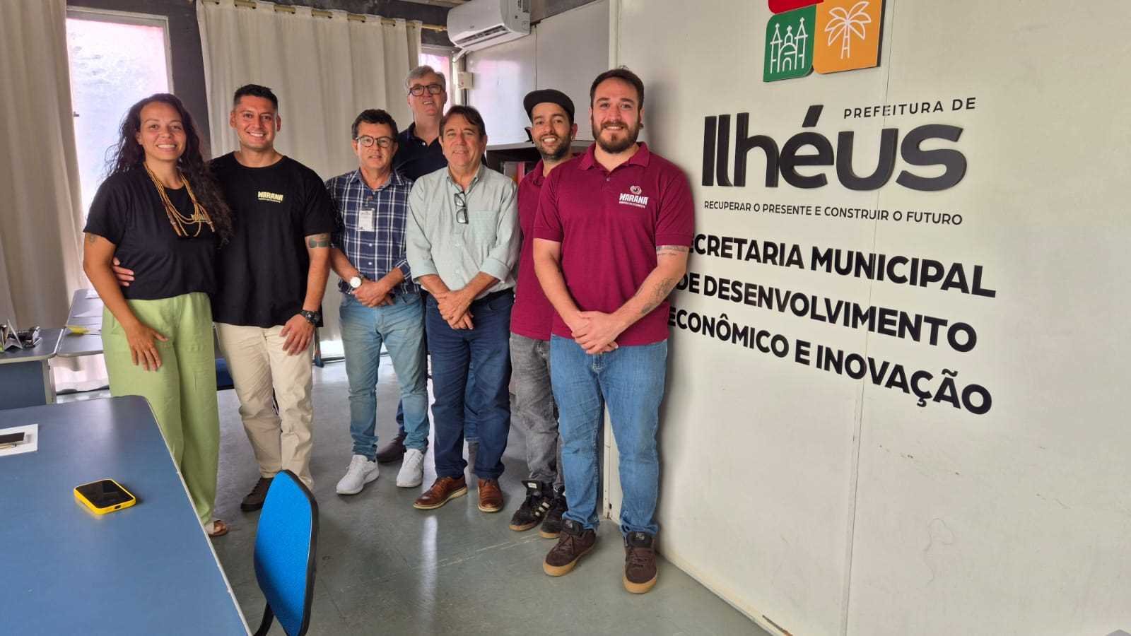 Secretaria de Desenvolvimento Econômico e Inovação recebe visita de representantes da marca Waraná.
