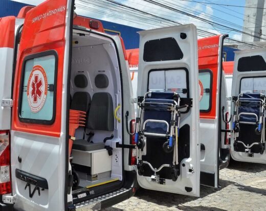 Ilhéus recebe três novas ambulâncias do SAMU e reforça atendimento de urgência e emergência.