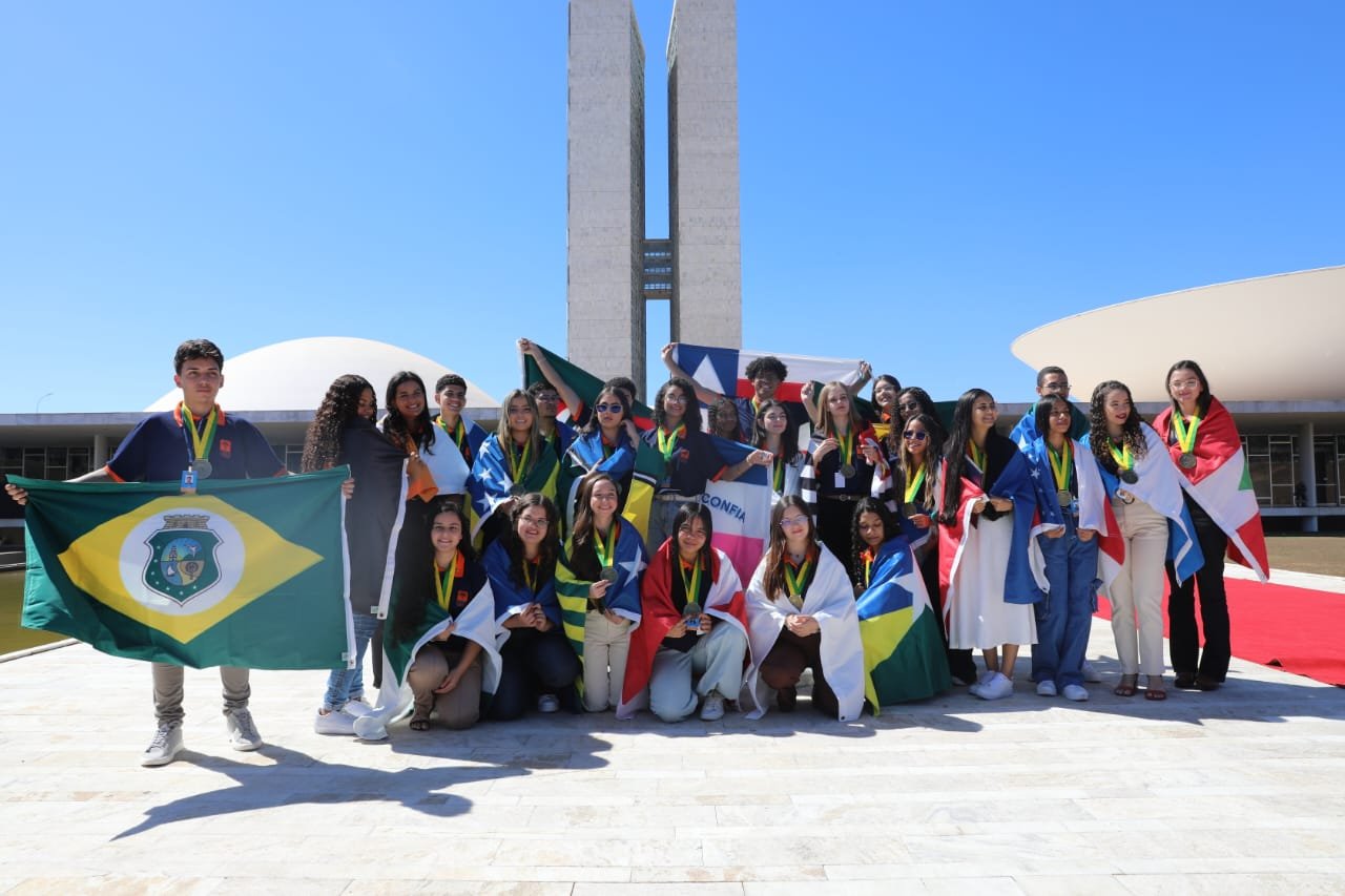 Concurso de Redação do Jovem Senador 2026 abre inscrições para estudantes da rede estadual.
