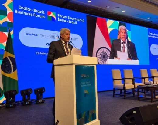 Jerônimo Rodrigues apresenta potencial da Bahia para empresários e autoridades no Fórum Índia-Brasil.