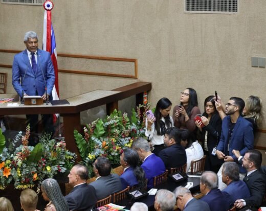 Governador destaca prioridades do Estado na abertura dos trabalhos legislativos na Alba.