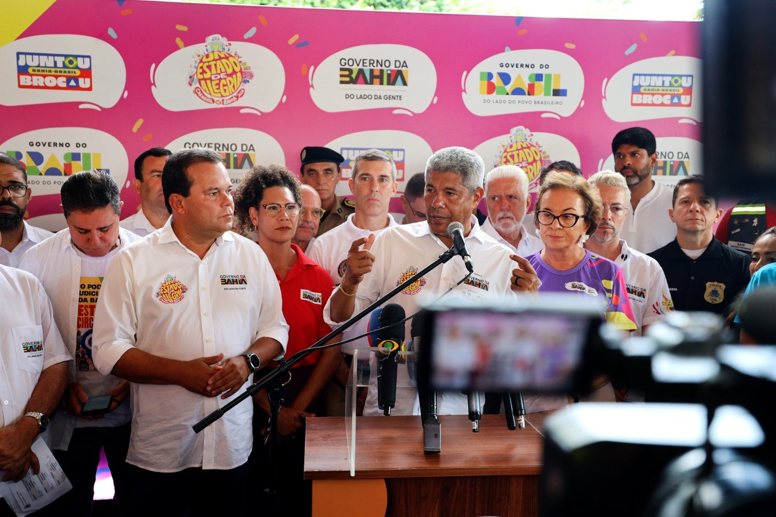 “A Bahia mostrou ao mundo a força de um Carnaval organizado, inclusivo e seguro”, afirma governador Jerônimo Rodrigues.