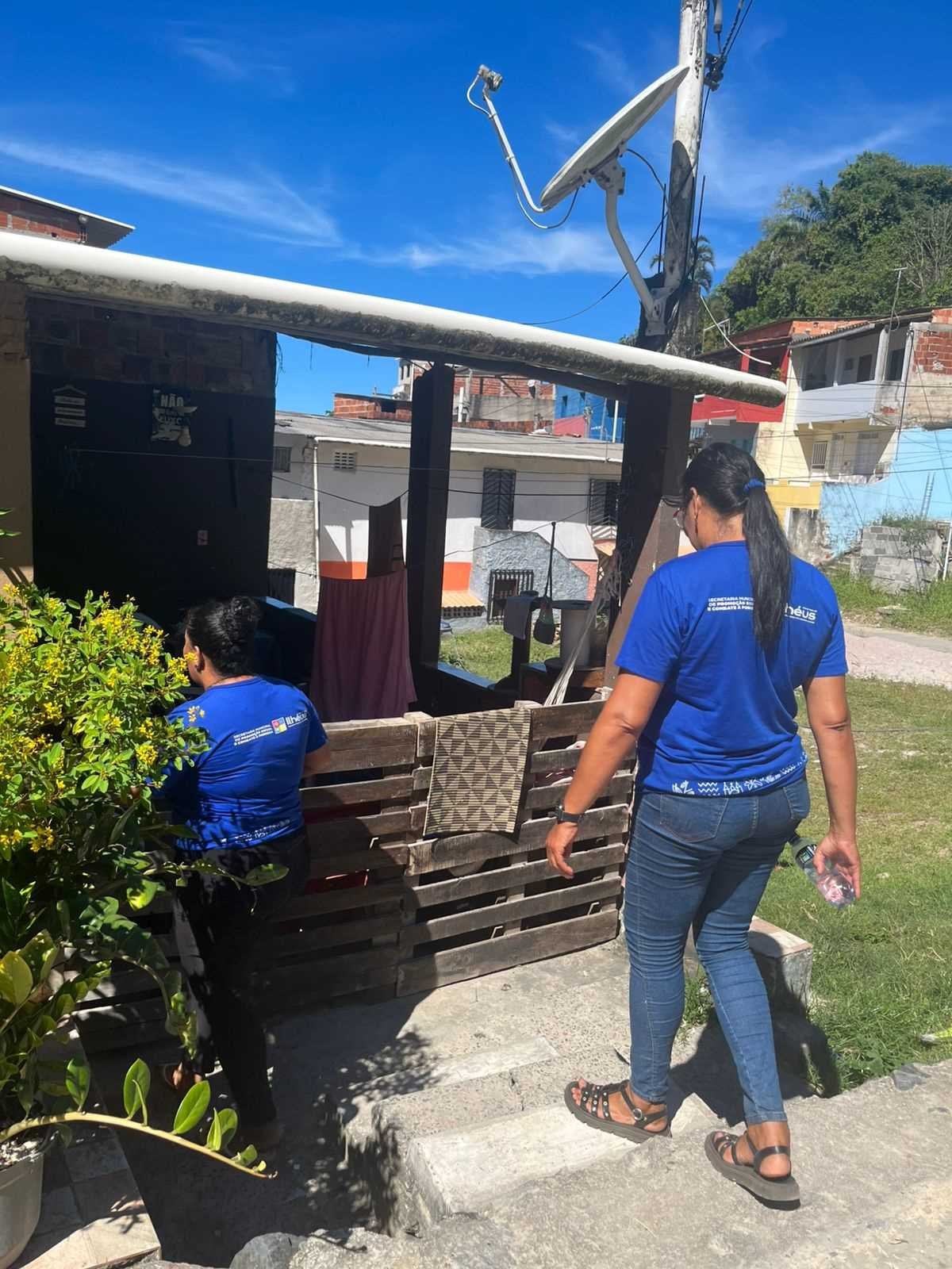 Prefeitura de Ilhéus realiza visitas domiciliares para regularizar o Cadastro Único em Olivença.