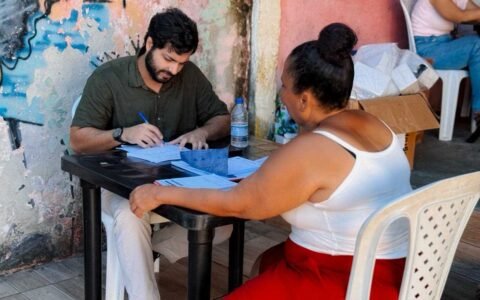 Caravana da Mulher leva serviços de saúde e assistência ao bairro Conquista.