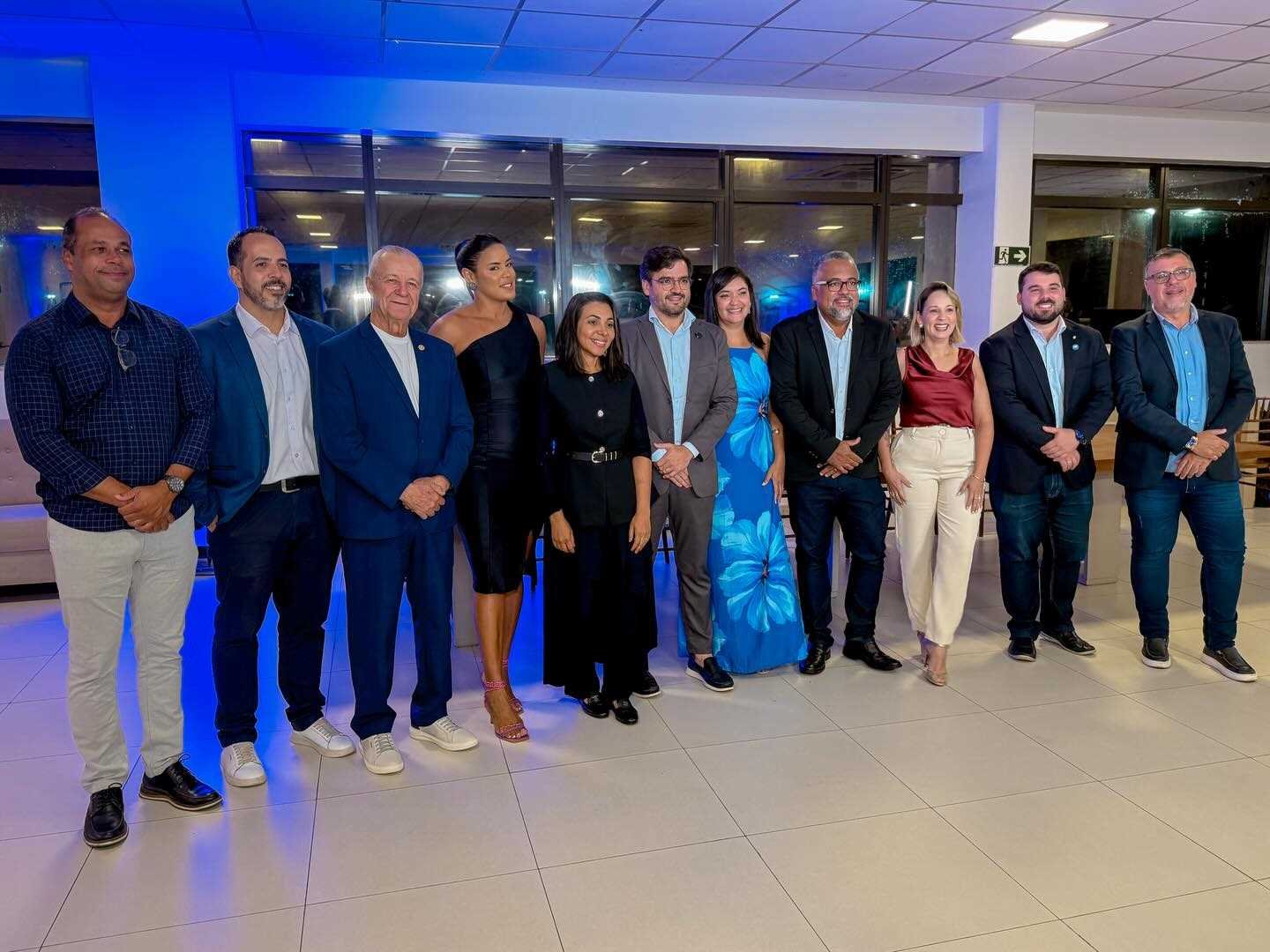 Prefeito Valderico Junior prestigia posse da nova diretoria da CDL de Ilhéus.