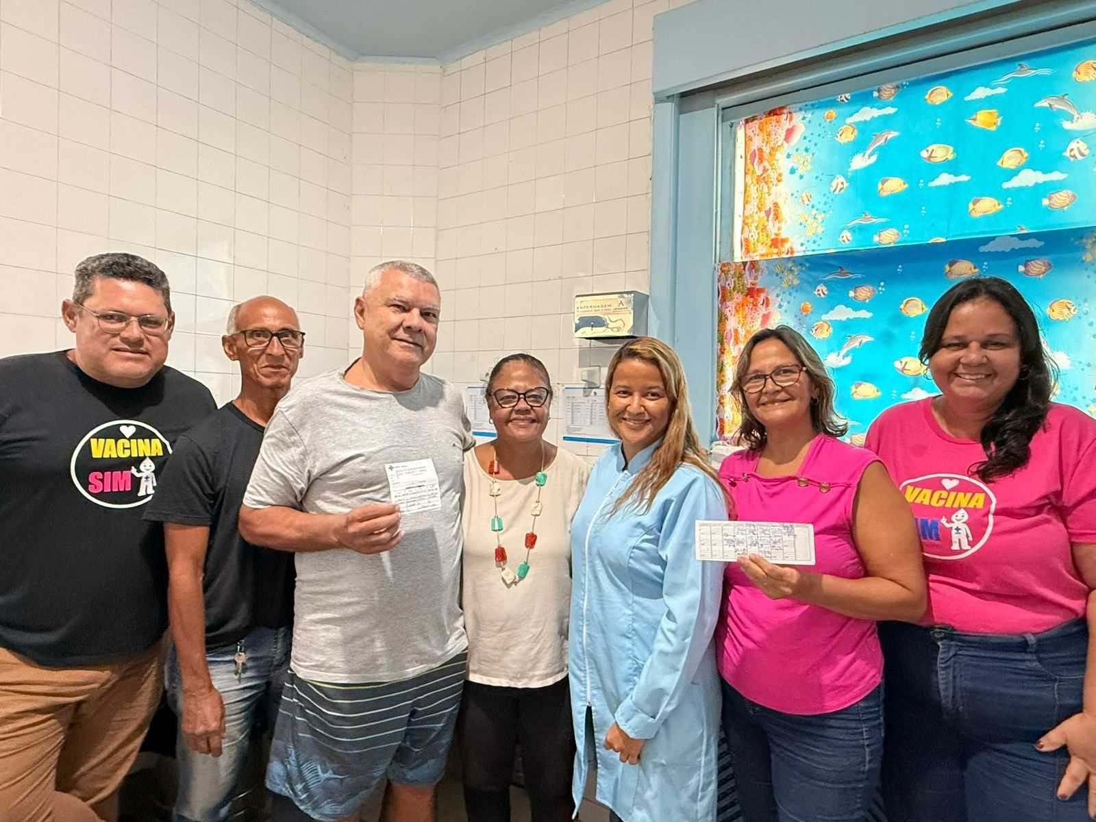 Dia D de vacinação contra a gripe mobiliza população e registra grande adesão em Ilhéus.