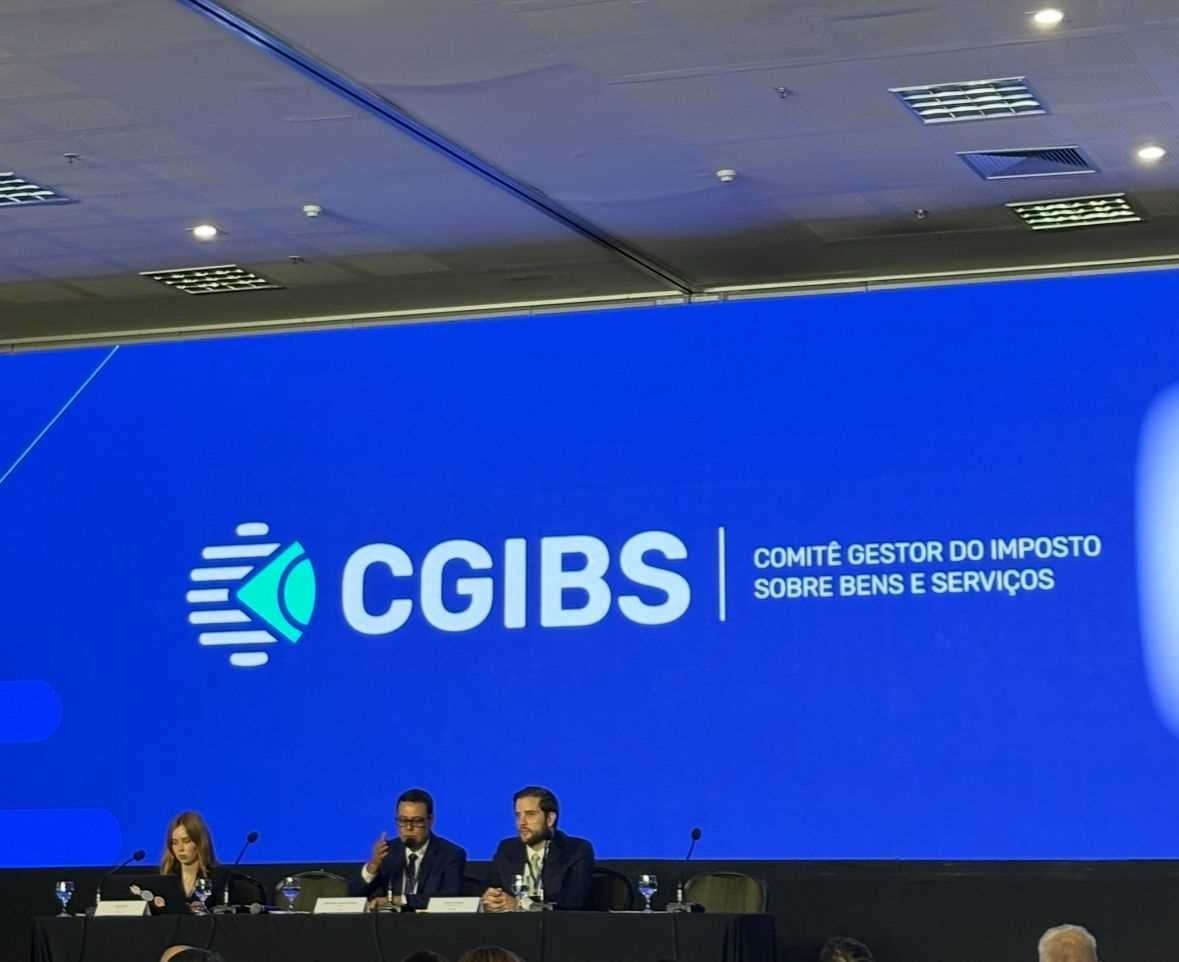 Ilhéus participa de reunião sobre a nova estrutura tributária nacional, em Brasília.