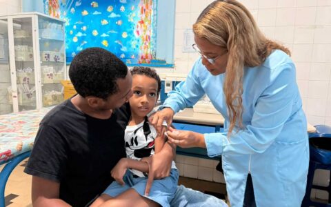 Ilhéus reforça importância da vacinação contra gripe durante semanas de mobilização.