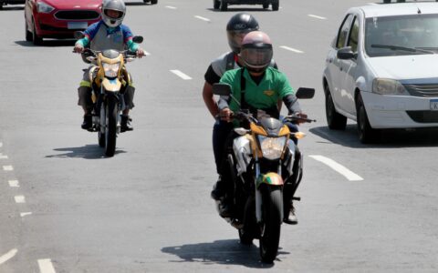 Desconto de 8% no IPVA para veículos com placas de final 3 vai até esta quarta (29)