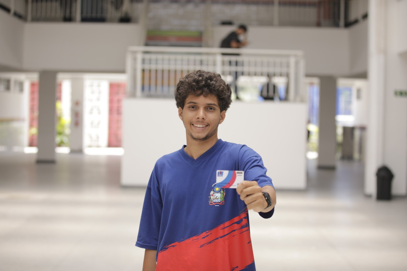 Nesta quarta (15), Estado paga parcela do Bolsa Presença para mais de 368 mil estudantes baianos.