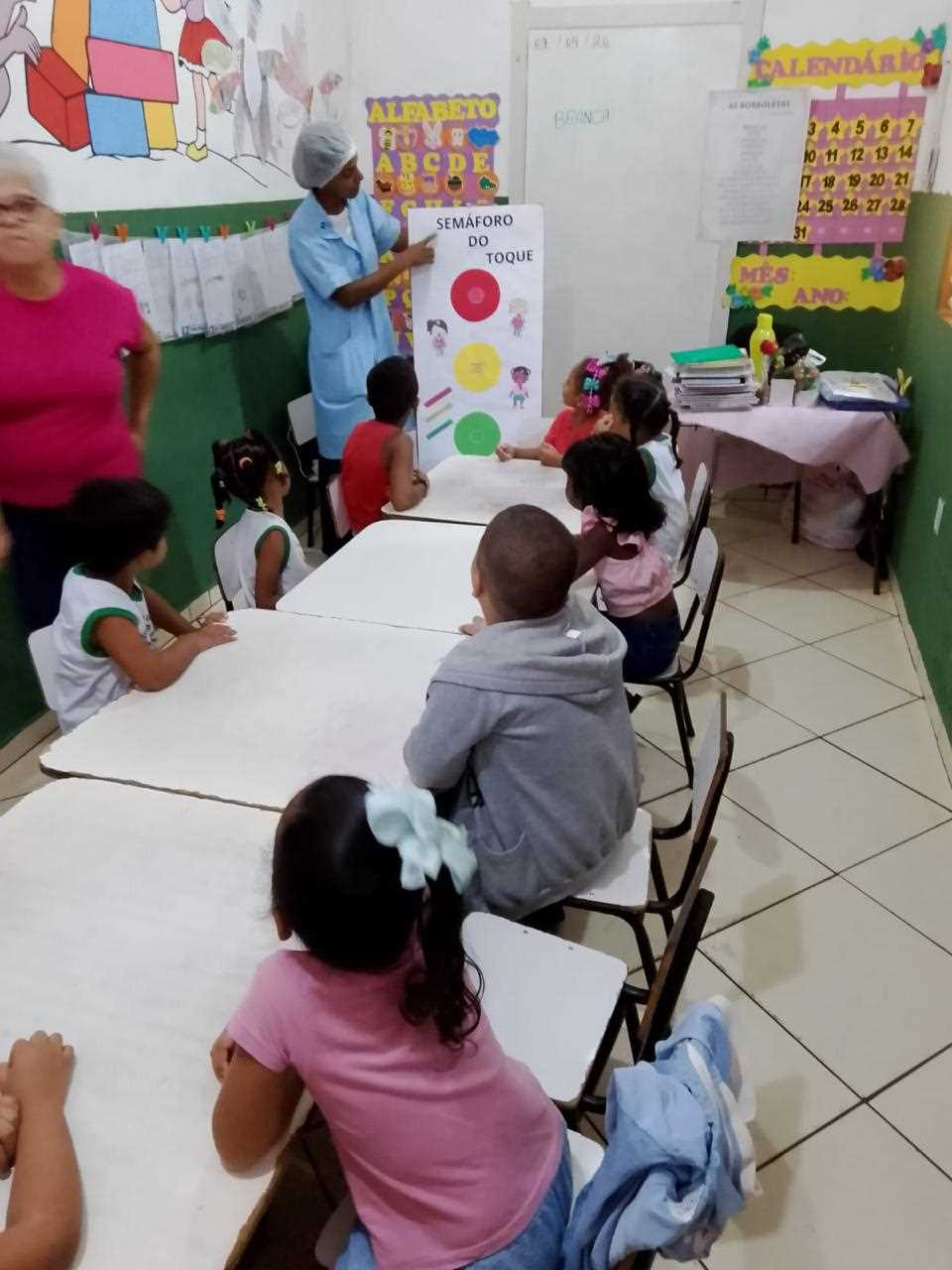 Ilhéus inicia Semana Saúde na Escola com ações de vacinação, saúde bucal e promoção do bem-estar.