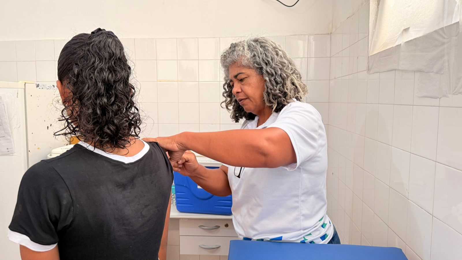 Ilhéus realiza ação de multivacinação e aplica 95 doses na UBS Herval Soledade, no Pontal.