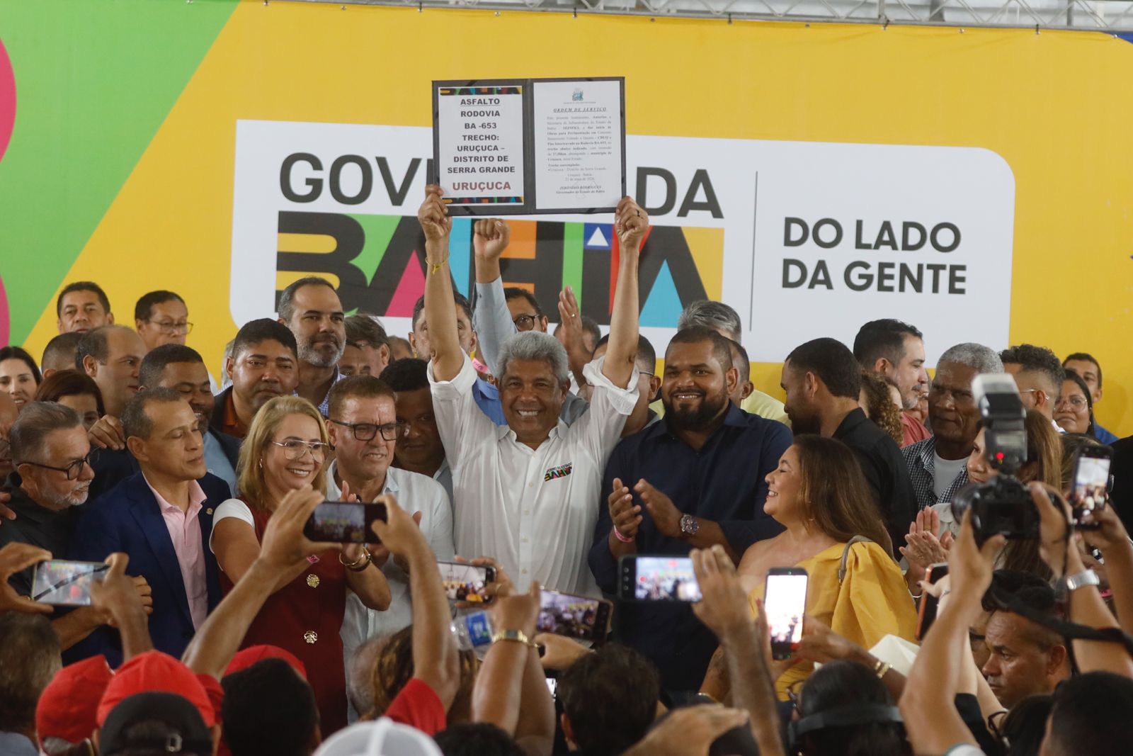 Investimentos em infraestrutura e inclusão digital levam mais desenvolvimento para Uruçuca.