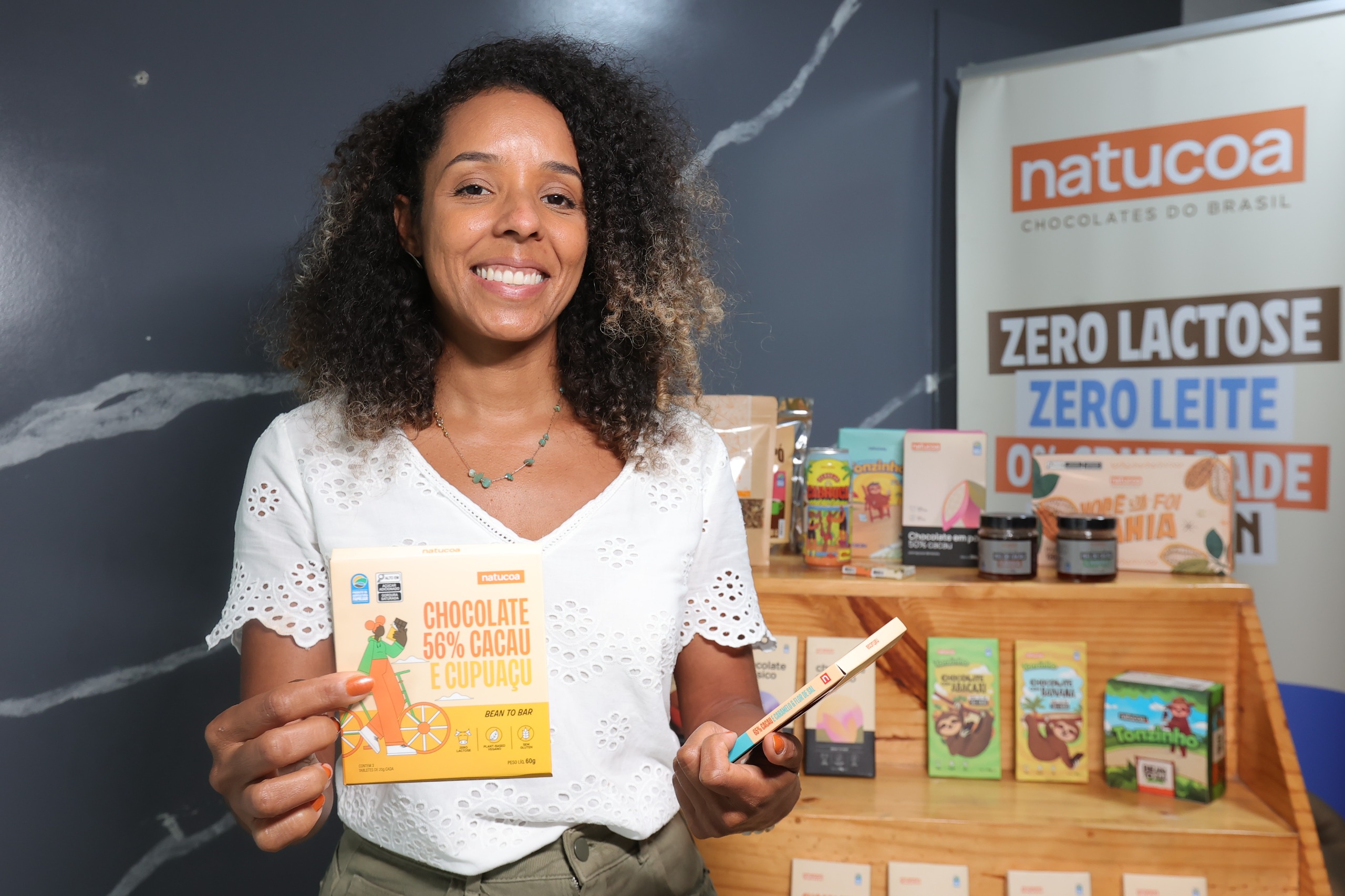 Agricultura familiar da Bahia celebra nova lei que amplia a transparência no chocolate e fortalece a cacauicultura.