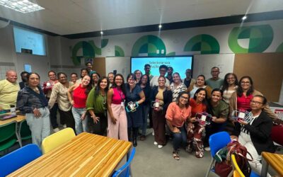 Educação Integral de Ilhéus participa de oficina de robótica educacional.