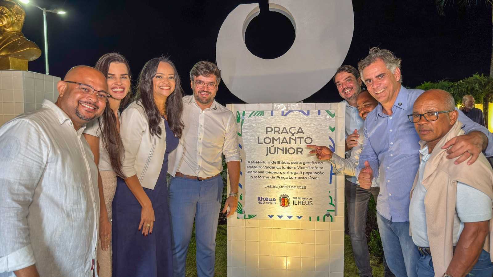 Ponte Lomanto Júnior recebe iluminação moderna e ganha destaque na paisagem de Ilhéus.