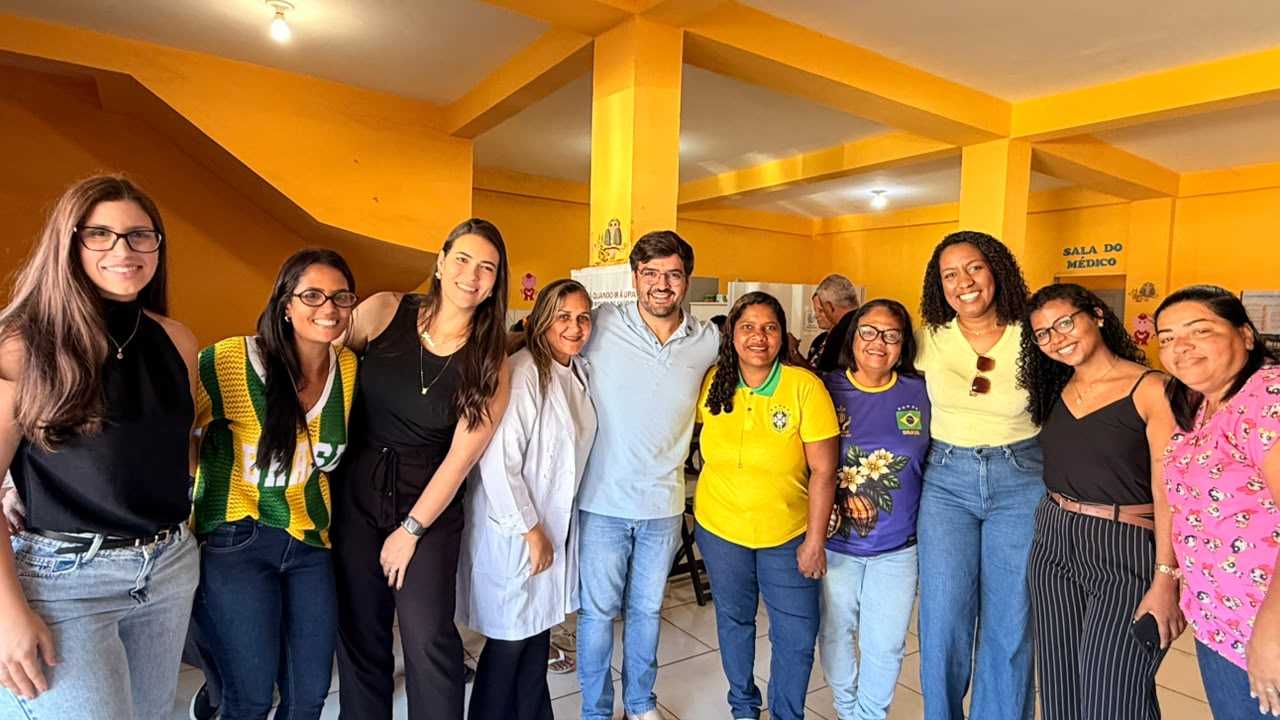 Prefeitura de Ilhéus entrega 120 próteses dentárias na Ponta da Tulha.