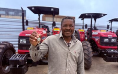 Governo do Estado entrega equipamentos e lança projeto para fortalecer agricultura familiar e abastecimento de água no Sudoeste baiano.