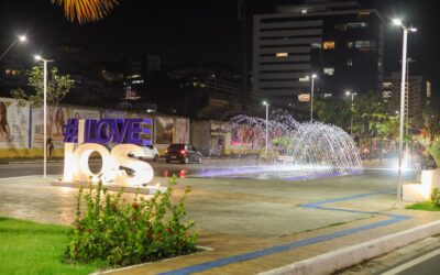 Túnel de água luminosa da Praça Misael Tavares passa a funcionar com novos horários.