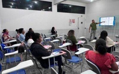 Prefeitura promove capacitação profissional para mulheres.