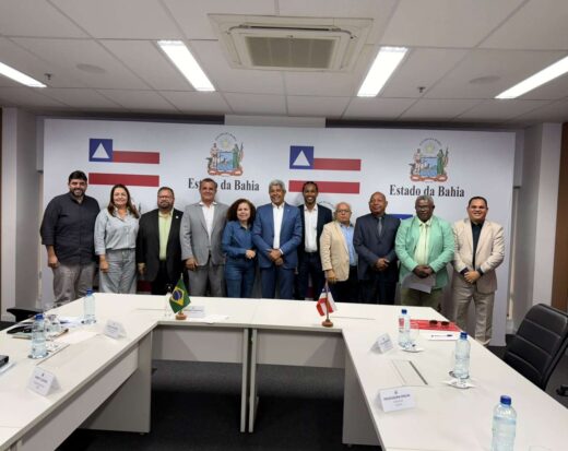 Vereadores de Ilhéus participam de reunião de mais de duas horas com governador Jerônimo Rodrigues.