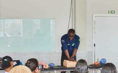 Atendimento de urgência e emergência da rede municipal ganha reforço com capacitação.