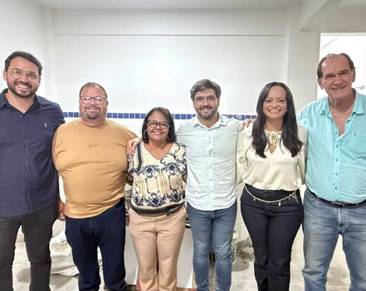 Prefeito Valderico Junior vistoria UBS Euler Ázaro e área da futura UBS Tipo IV.