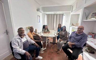 Prefeitura de Ilhéus entrega novos celulares ao Conselho Tutelar e ao CREAS MEDIDA.