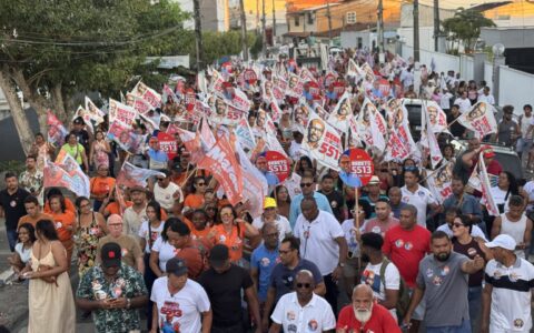 Caminhada de Bebeto reúne mais de mil pessoas em Ilhéus.