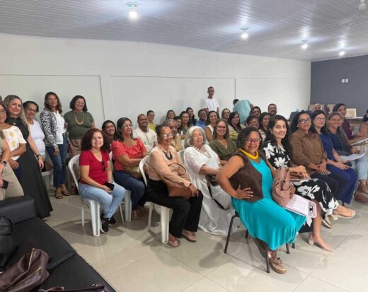 Ilhéus reúne diferentes setores para construir o futuro da educação municipal.