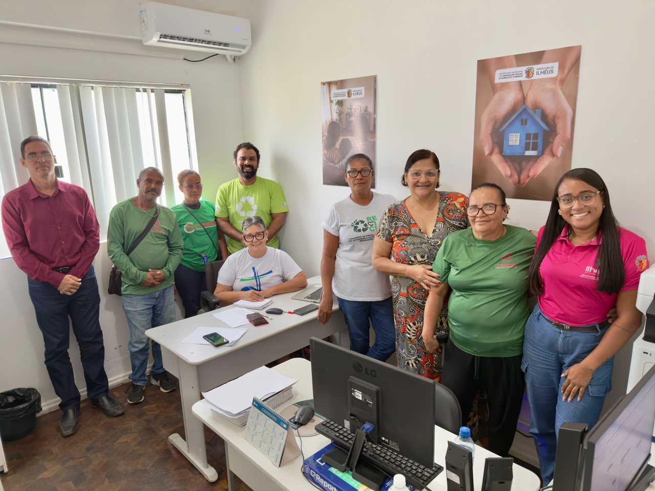 Reunião alinha organização dos pontos de coleta seletiva em Ilhéus.