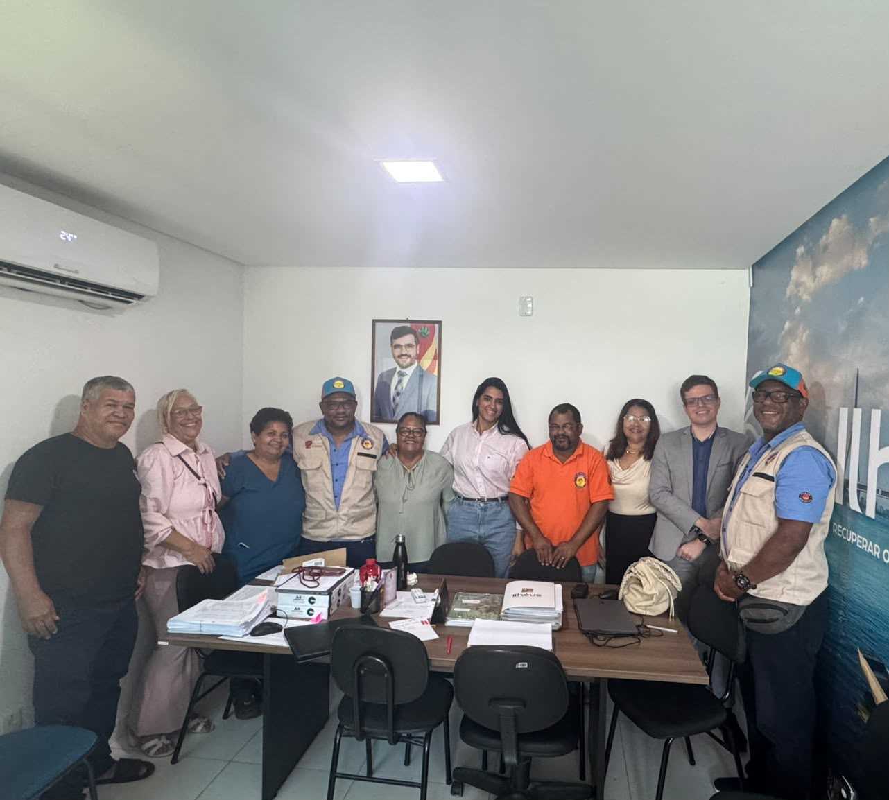 Prefeitura e sindicato discutem mudança do termo auxiliar de enfermagem para técnico de enfermagem.