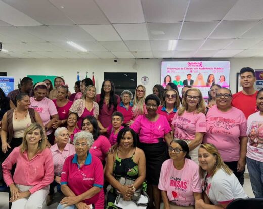Secretaria de Políticas para Mulheres apoia evento Outubro Rosa em Ilhéus.