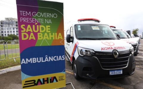 MS e Sesab entregam 14 ambulâncias e iniciam atendimentos da carreta de cardiologia do Agora Tem Especialistas.
